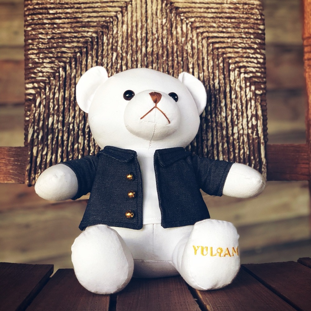 Handmade 100% cotton teddy bear by me. Filling 100% cotton. Hypoallergenic. New.